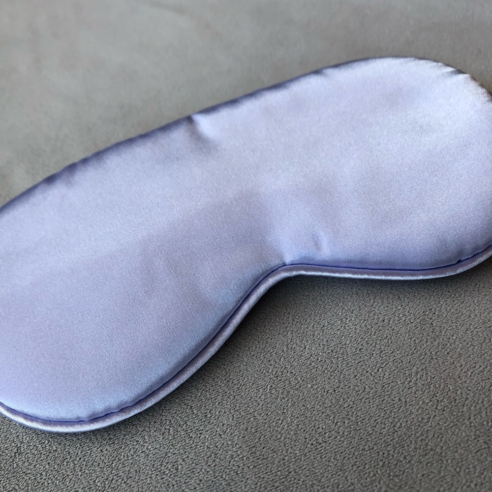 Sleep Mask ~ Purple ~ Soft Satiny Fabric ~ Brand New!